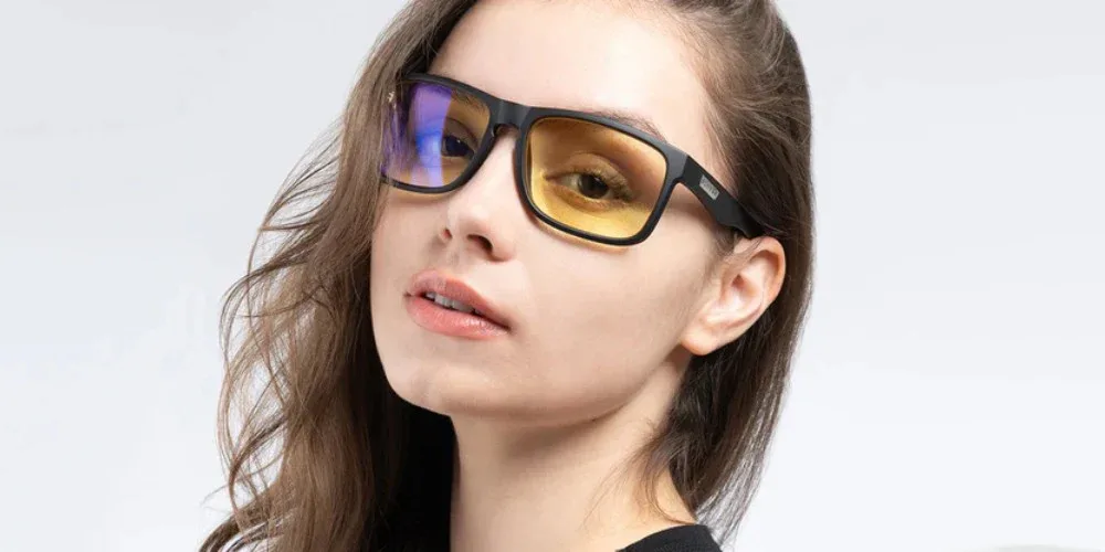 Five steps to getting the right glasses for light sensitivity
